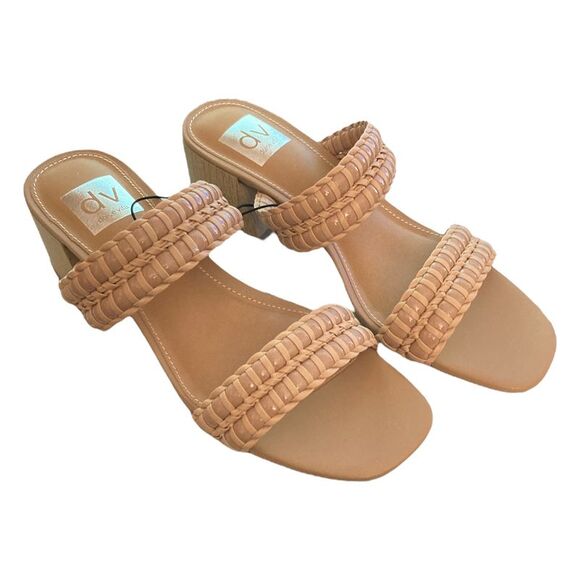 DV Dolce Vita Shoes - DV Dolce Vita Ladies Cushioned Memory Foam Lightweight Santana Sandal - Tan